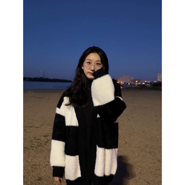 Áo Cadigan len lông phối kẻ đen trắng Ulzzang freesize