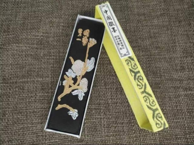 Thỏi mực mài thư pháp