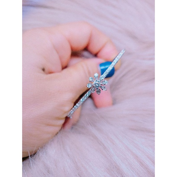 VÒNG TAY KIM CƯƠNG