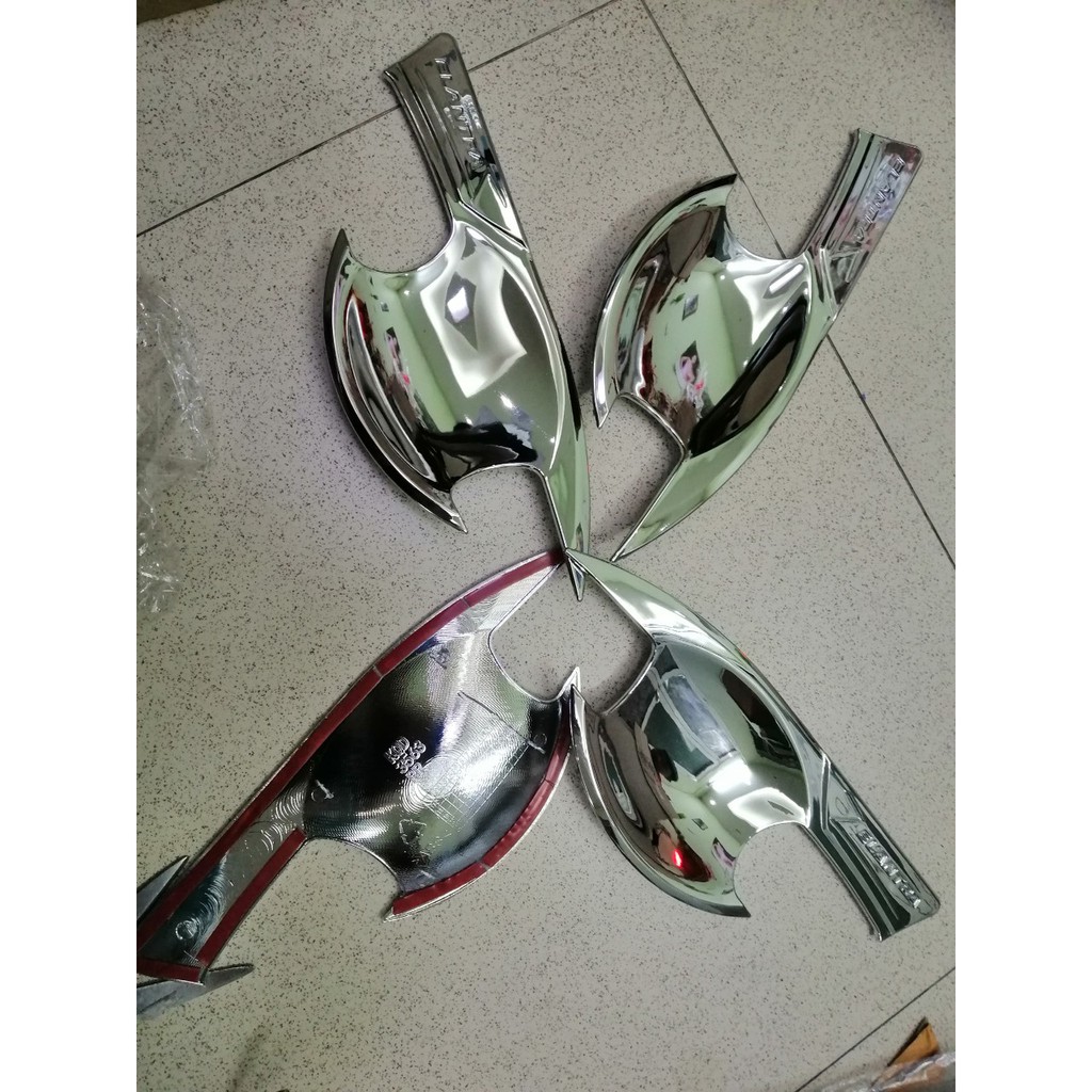 Ốp hõm cửa xe Hyundai Elantra 2017-2019