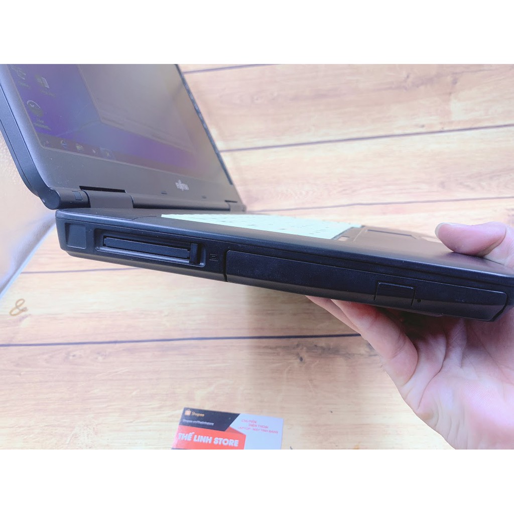 Laptop Fujitsu A8280 màn 15.6 inch - Ram 4G 250G | BigBuy360 - bigbuy360.vn