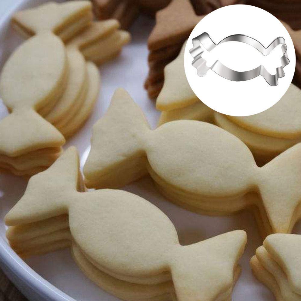 Set 1 / 2 Khuôn Cắt Tạo Hình Trang Trí Bánh Bằng Thép Không Gỉ