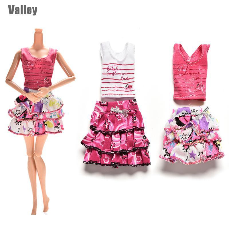 Set 2 Món Áo Thun Ngắn Tay + Chân Váy Xòe Cho Búp Bê Barbie