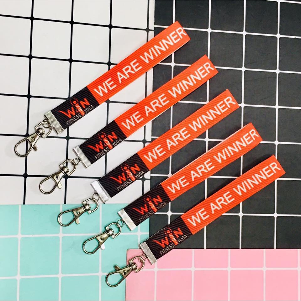 Nametag in theo yêu cầu, móc khoá dây strap Đặt in theo yêu cầu