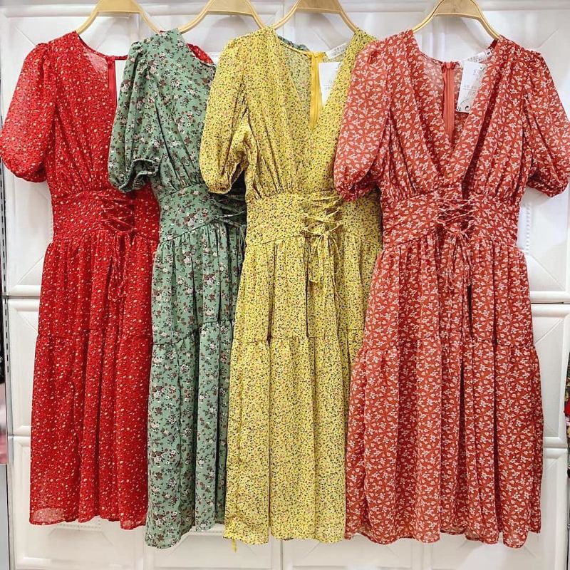 Váy hoa cổ V đan dây | BigBuy360 - bigbuy360.vn