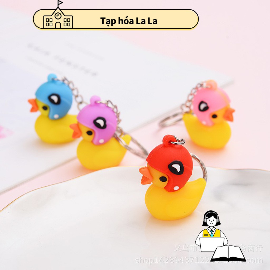 Móc khoá vịt con đội mũ bảo hiểm - Móc chìa khóa đội nón 4*3.5cm siêu đáng yêu