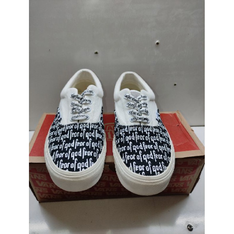 vans fear of god size 40