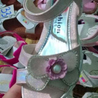 Combo sandal cho bé