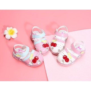 Dép sandal tập đi bé gái hình Cherry có đèn Led