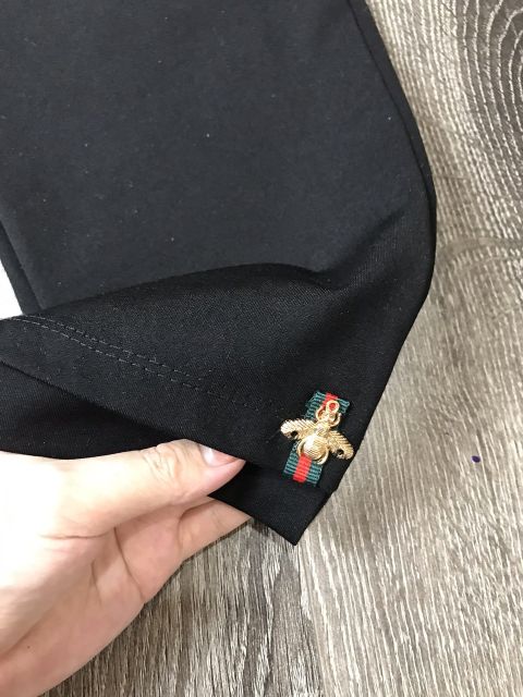 Quần ngố nữ, chất mì hàn đanh mịn, không bai xù, mát, đính ong hoặc chứ G.C thời trang mã QN 01 | BigBuy360 - bigbuy360.vn