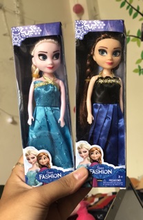 Búp bê Elsa và Anna