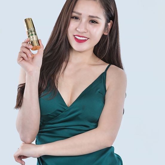 Kem nở ngực Hoa Bồng Đào (Tinh Dầu Nở Ngực) Làm căng đầy, tăng kích thước, săn chắc, hồng hào và chống chảy xệ vùng ngực | Thế Giới Skin Care