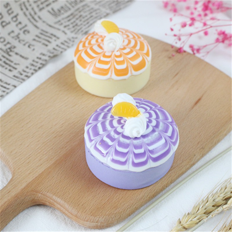 Đồ Chơi Nắn Bóp Hình Bánh Kem Thiết Kế Ngộ Nghĩnh