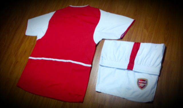 Áo đấu cao cấp Arsenal 2003 - 2004 - MÙA GIẢI BẤT BẠI