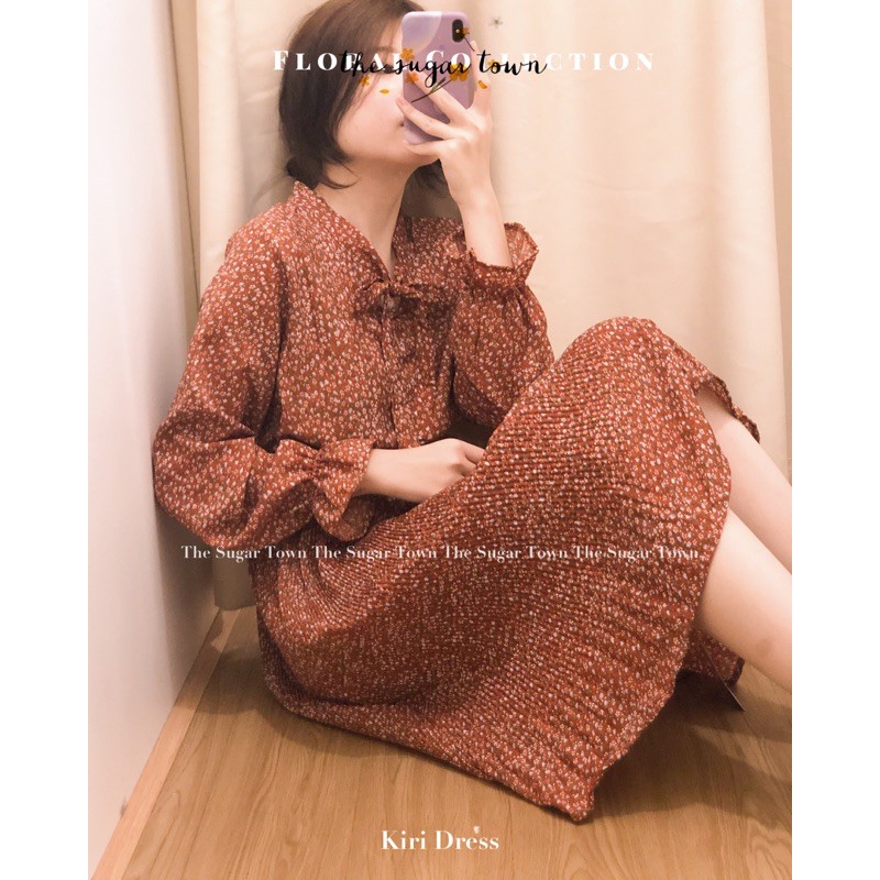 Váy Kiri chun eo xếp li by Sugar Town | BigBuy360 - bigbuy360.vn