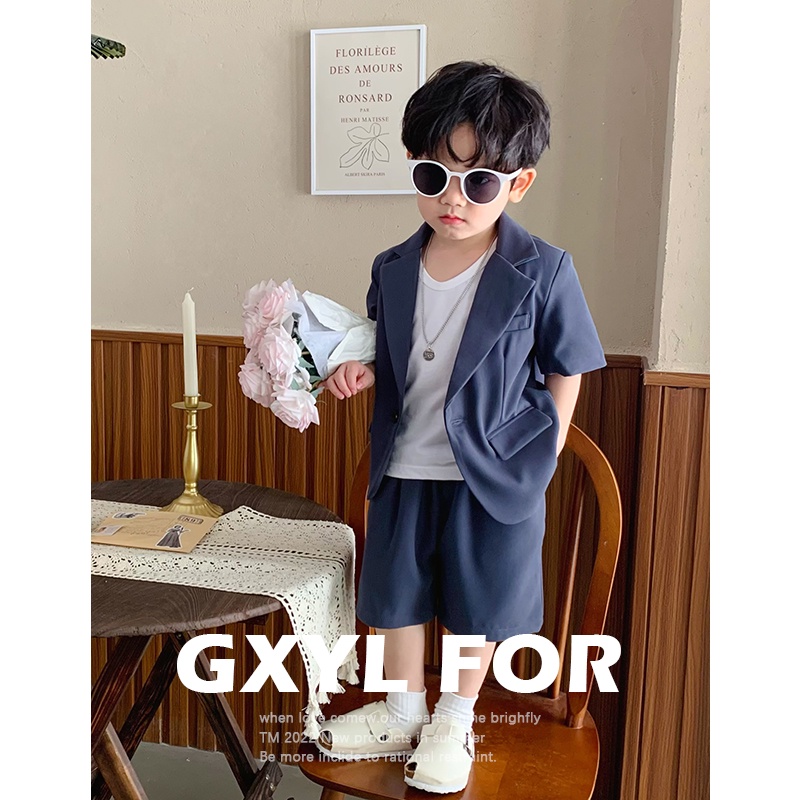 Bộ vest bé trai Hàn quốc có size đại từ 12-34kg gồm áo vest cộc tay và quần short Beekids Memory
