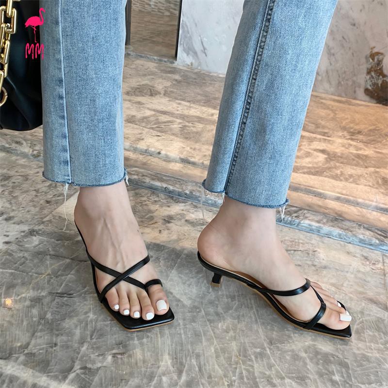 Dép Nữ Xỏ Ngón Họa Tiết Ngựa Vằn Thời Trang Hàn Quốc 2021 | BigBuy360 - bigbuy360.vn