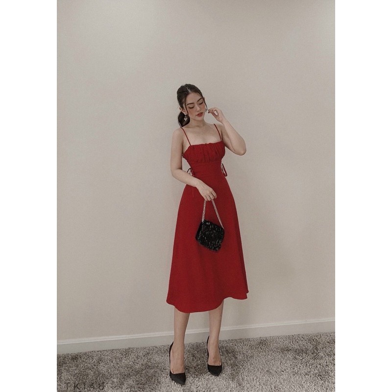 [Mã WASTMAY giảm 15% tối đa 30K đơn 150K] Đầm dự tiệc 2 dây xoè đan hông | BigBuy360 - bigbuy360.vn