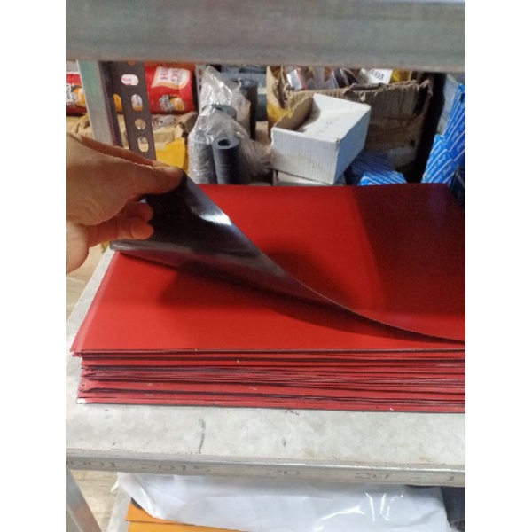 Nam châm dẻo tấm a4 nhiều màu sắc xanh dương xanh lá vàng cam đỏ tím trắng đen