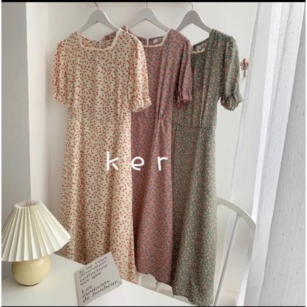 Váy hoa nhí vintage ngắn tay cổ vuông viền ren Ulzzang 🌸 Hàng Quảng Châu | BigBuy360 - bigbuy360.vn