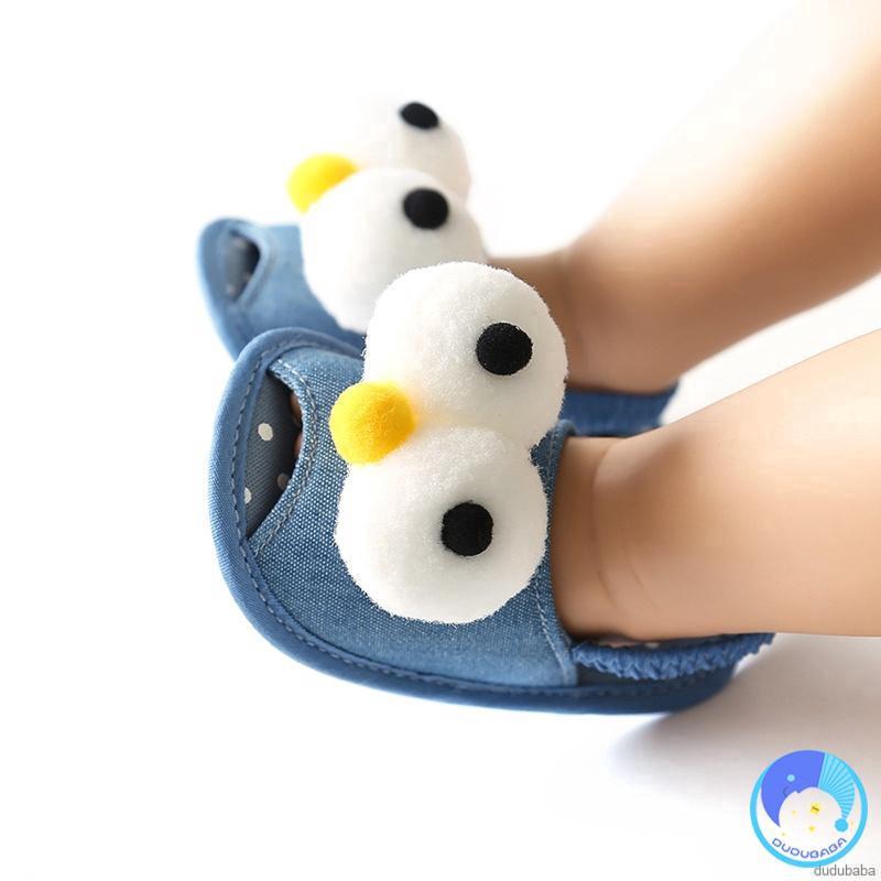 Giày sandal chống trượt thoáng khí cho bé gái