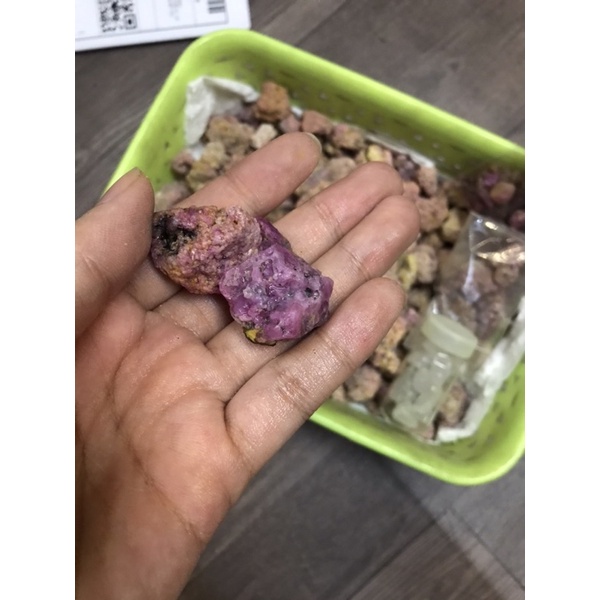 50-100g đá thanh tẩy Ruby