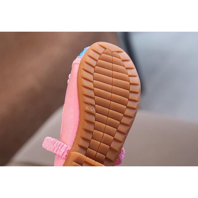 GOM GIÀY VẢI THÊU HOA CHO BÉ