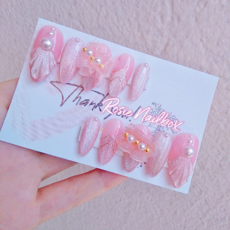 1 bộ Móng úp màu hồng thạch phối nơ ren kèm hoạ tiết trang trí độc đáo kèm dũa hoặc keo dán