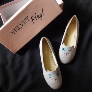 Slip on mèo siêu dễ thương