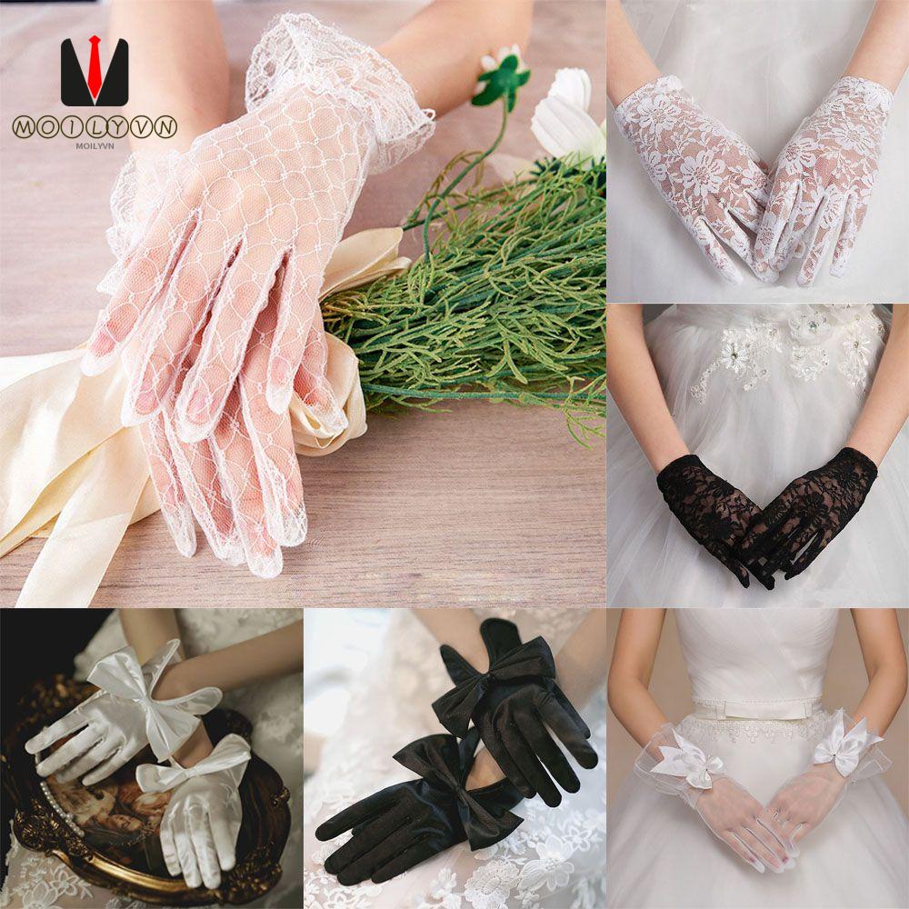 Đôi găng tay ren phong cách vintage thời trang dự tiệc
