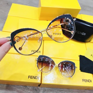 Kính mắt Fen.di ❤️Full box hãng + thẻ + khăn như hình chụp