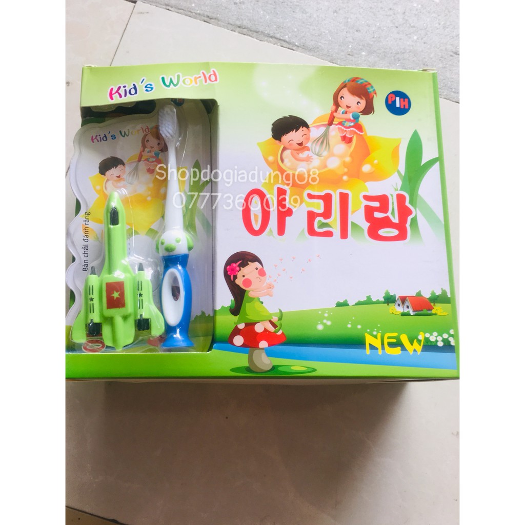 [ BÁN SỈ ] 1 HỘP 12 CHIẾC BÀN CHẢI ĐÁNH RĂNG TRẺ EM CAO CẤP KID'S WORLD HÀN QUỐC