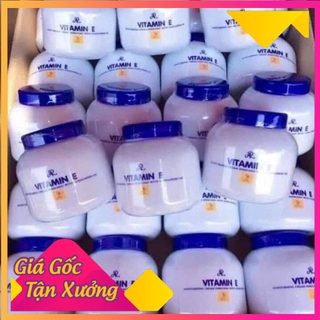 Kem dưỡng body Vitamin E Thái Lan