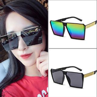 Kính mát gọng vuông lớn phong cách thời trang nữ