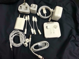 Jack chuyển tai nghe Lightning - 3.5mm bóc máy