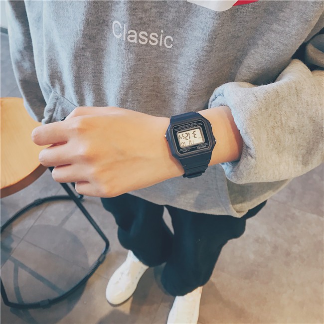 [Freeship 99k] Đồng hồ thể thao nữ Shhors size 30mm mặt vuông