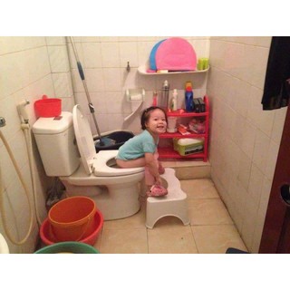 GHẾ KÊ CHÂN SQUATTY