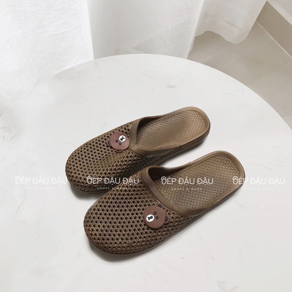 Dép Sục Nhựa Lỗ Nữ Sticker Gấu Brown Nhựa Dẻo Đi Mưa Êm Ái Thời Trang