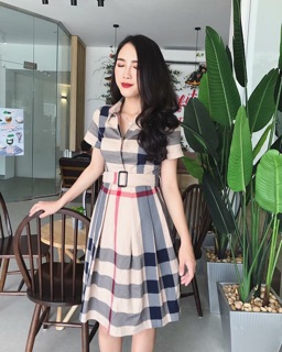 Váy kẻ bbr