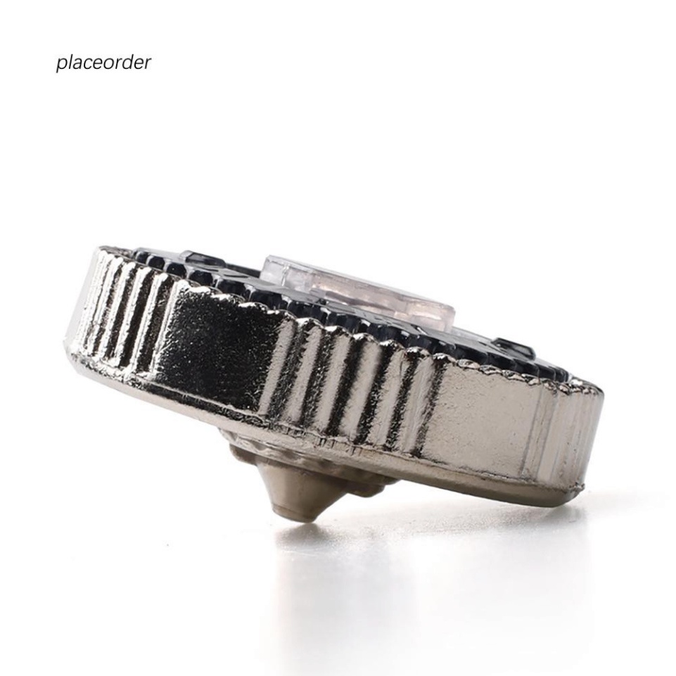 Đồ chơi con quay thần tốc Beyblade 4D kèm bệ phóng bằng kim loại