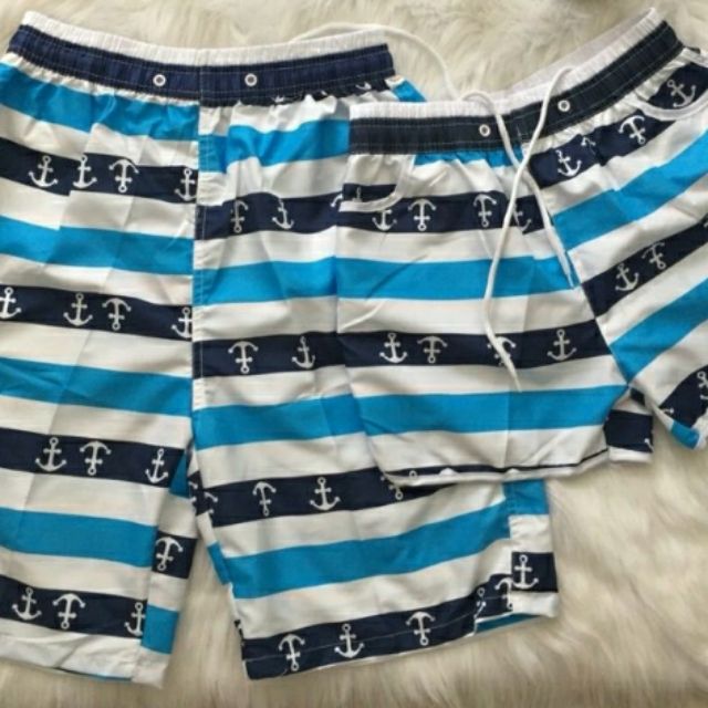 Quần đôi đi biển