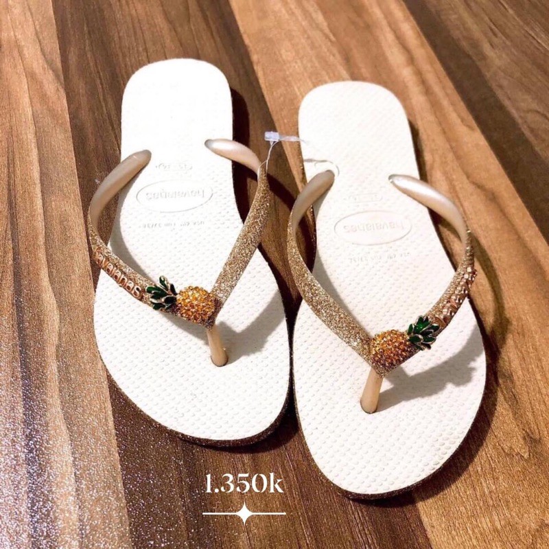 phụ kiện khóm nhỏ đính dép havaianas