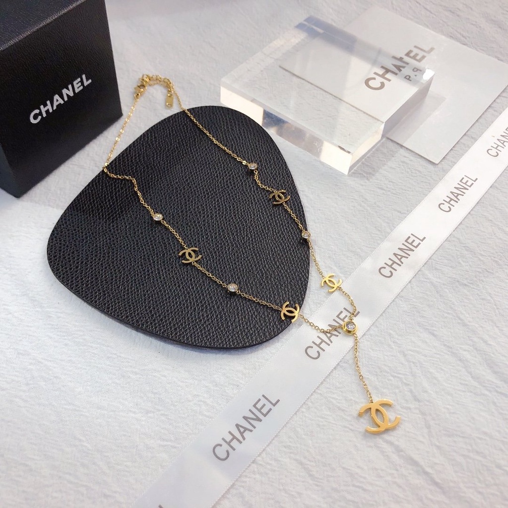 Vòng cổ mặt chữ Chanel đơn giản thời trang phong cách Hàn Quốc