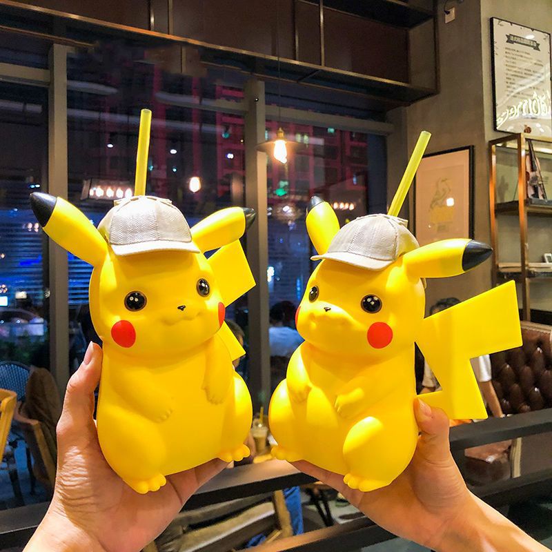 Cốc nước Pikachu dễ thương
