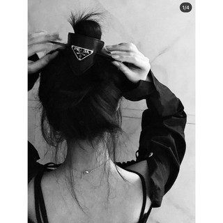 [Ảnh Thật - Hàng có sẵn] Trâm cài tóc Prada