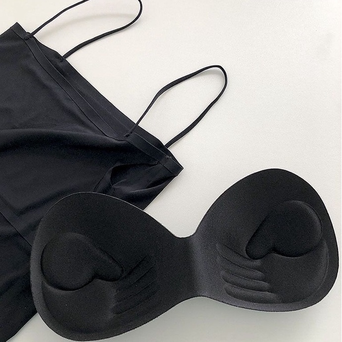 Áo bra 2 dây mảnh chất su dáng lửng, có sẵn mút mỏng mặc dễ chịu nhẹ nhàng HLBOUTIQUE B1707