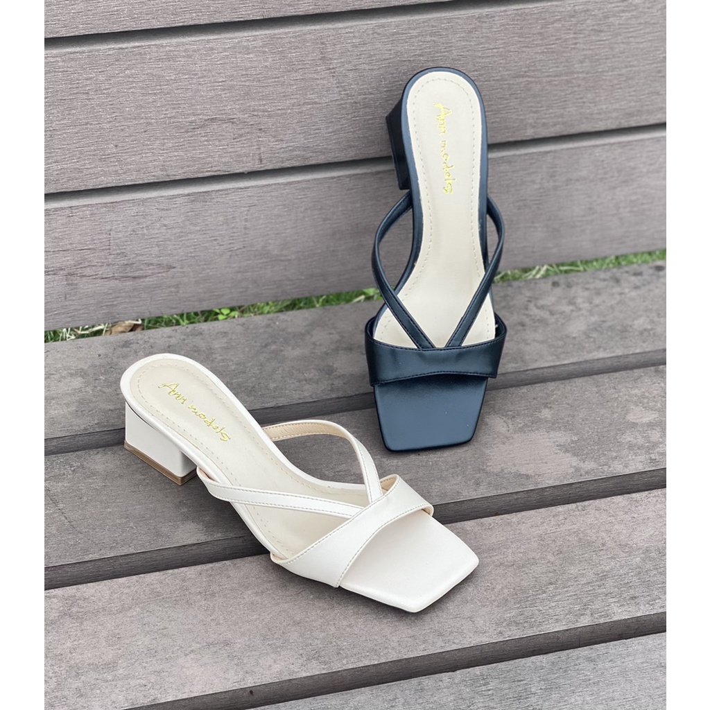 Guốc nữ gót vuông 3cm