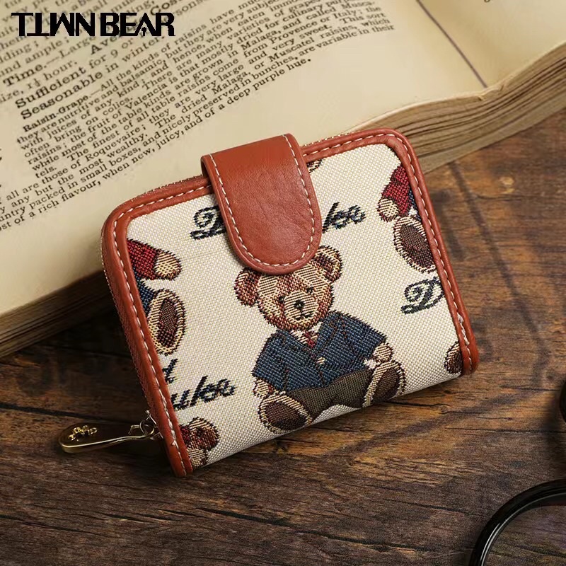 Ví mini cầm tay hình gấu đáng yêu