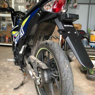 Dè sau Satria Fi