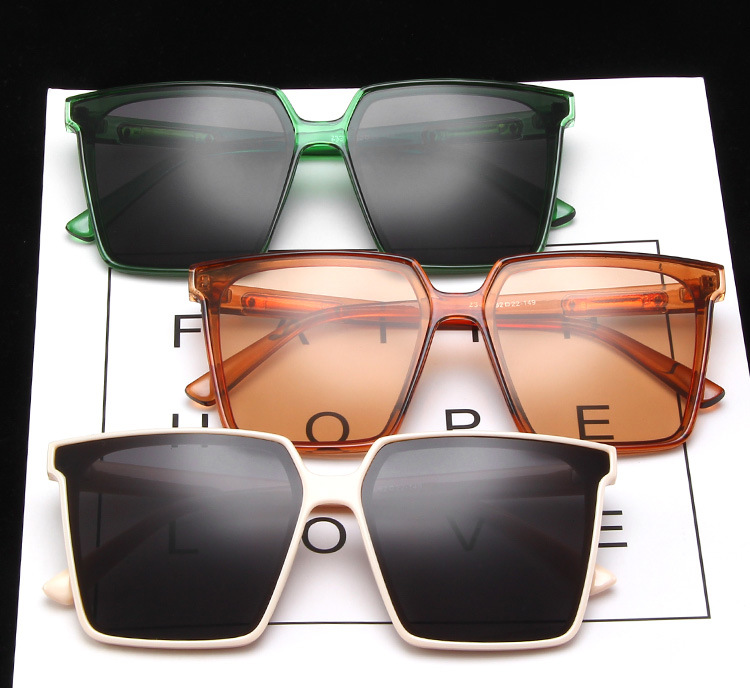 Kính mát gọng lớn phong cách Hàn Quốc dành cho nam và nữ